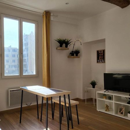 Studio Sur Le Port De Toulon Ngoại thất bức ảnh